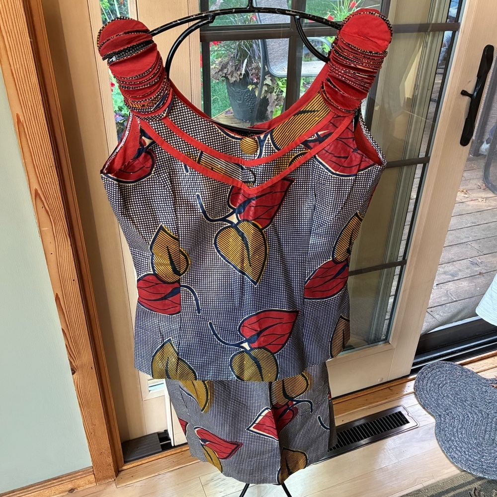 Skillful Seamstress Handmade Colorful Leaf Print Sleeveless Top & Skirt Set NEW